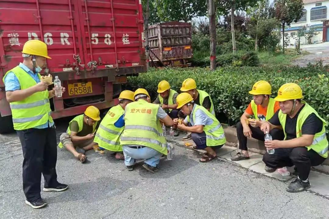 風(fēng)雨同舟｜搶險(xiǎn)救援衛(wèi)河決堤口，踐行宏大使命擔(dān)當(dāng)！